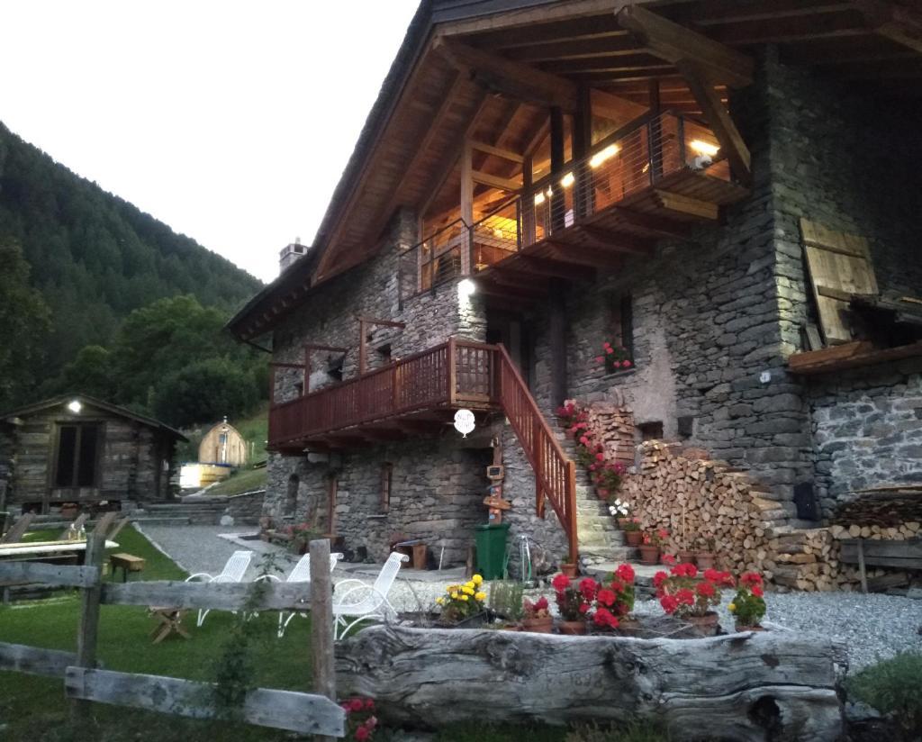 Nuit A Pleiney Bed & Breakfast Сент-Реми-ан-босис Екстериор снимка